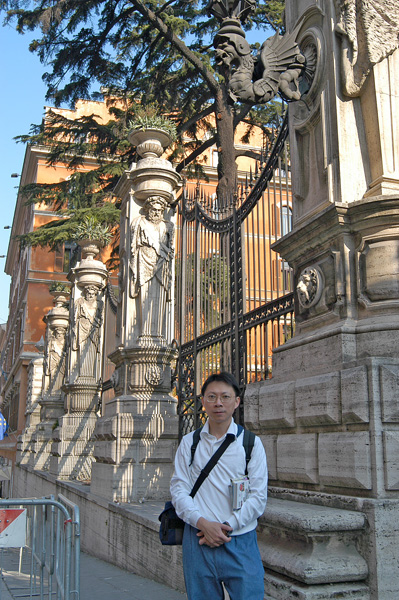 DSC_0124_v.jpg