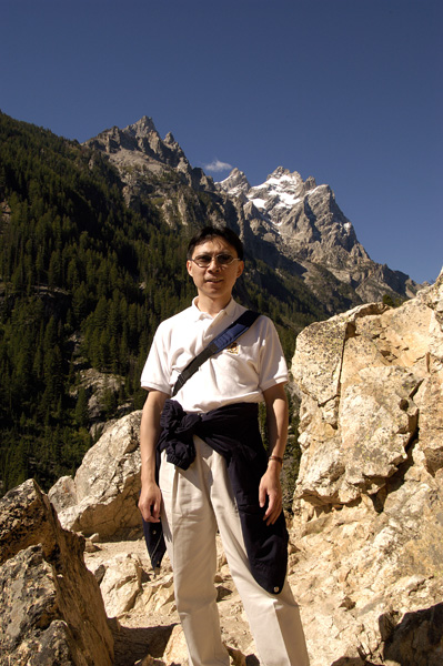 DSC_0476_v.jpg