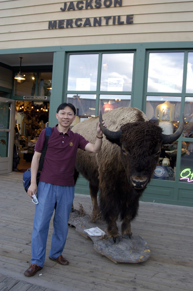 DSC_0422_v.jpg