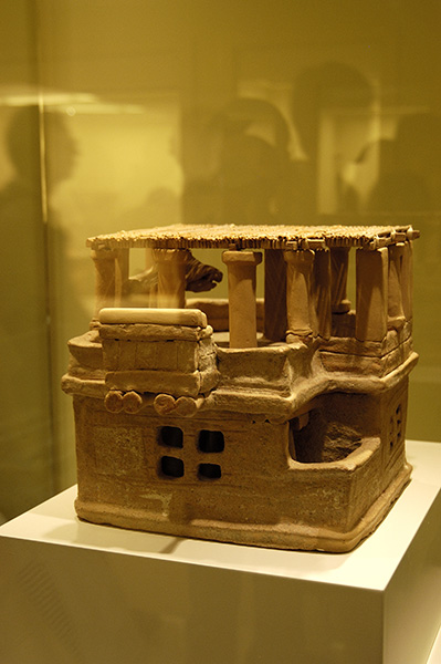 dsc_3210_v.jpg