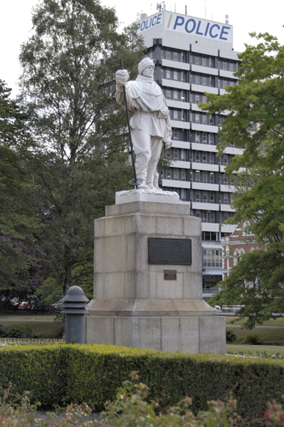 DSC_5765_v.jpg