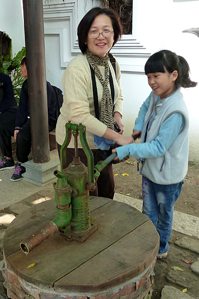 p1050847_v.jpg